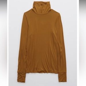 NWT Pair of Aerie Offline Mock Neck Long Sleeve Tops L